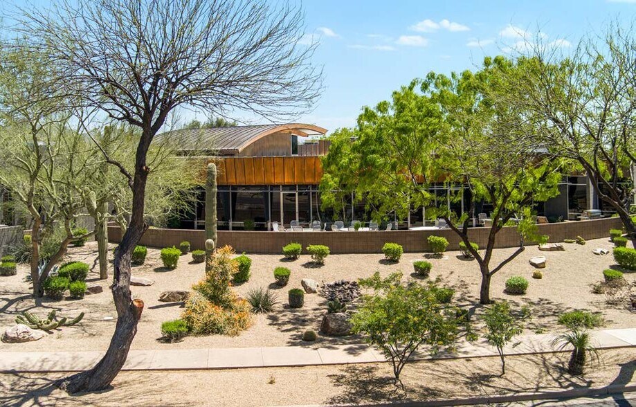 More Photos Of 17785 N Pacesetter Way, Scottsdale Office For Sale