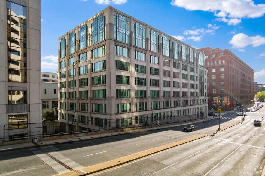 More Photos Of 777 N Capitol St NE, Washington Office Residential For Lease