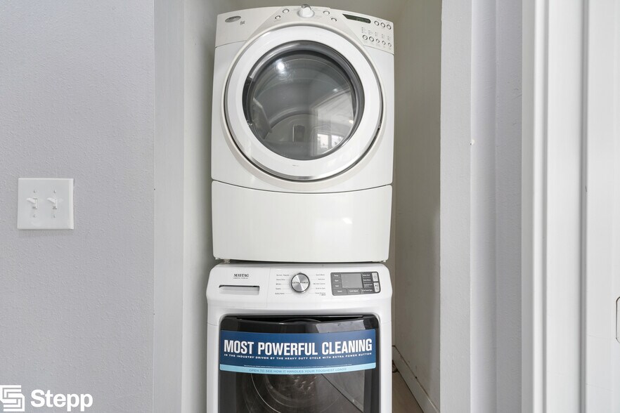 More Photos Of 338 Cedar Ave, Long Beach Apartments For Sale