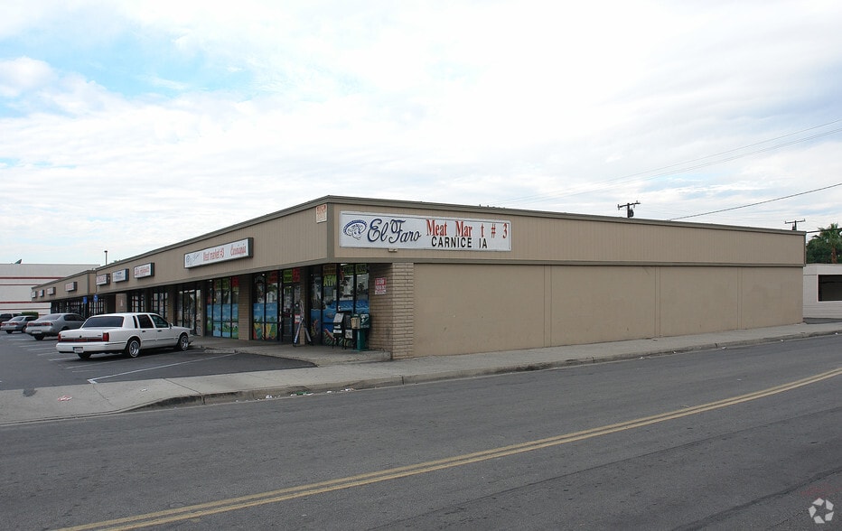 More Photos Of 1701-1725 W Chapman Ave, Orange General Retail For Lease