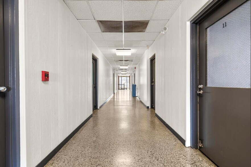 More Photos Of 385 Main St, West Haven Medical For Sale