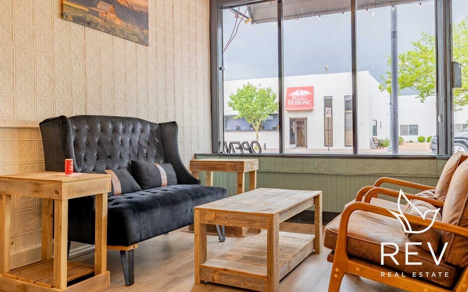 More Photos Of 117 S Bent St, Powell General Retail For Sale
