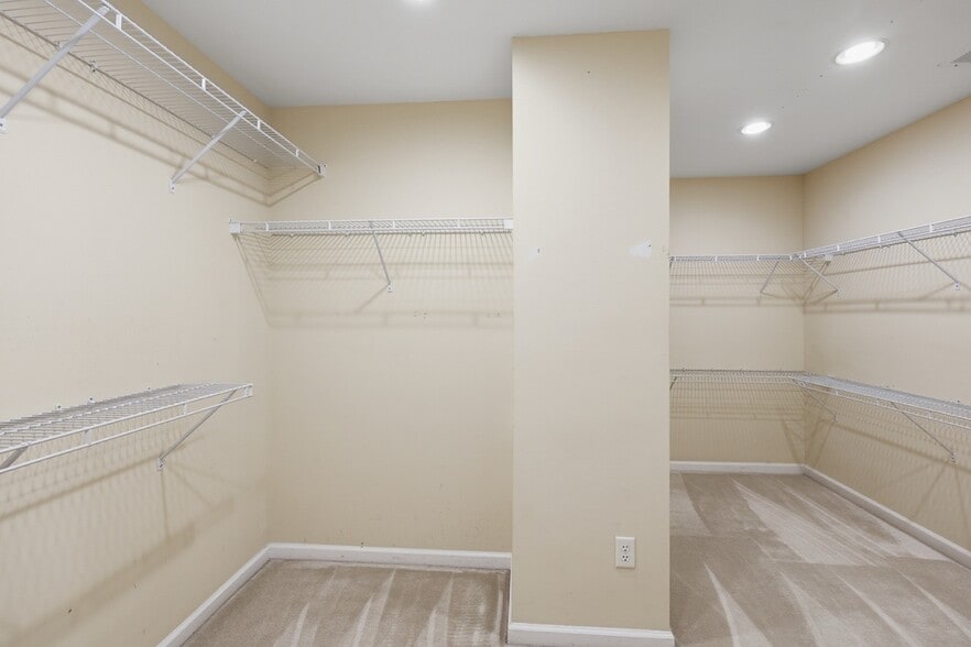 More Photos Of 6470 Georgia 400, Cumming Medical For Sale
