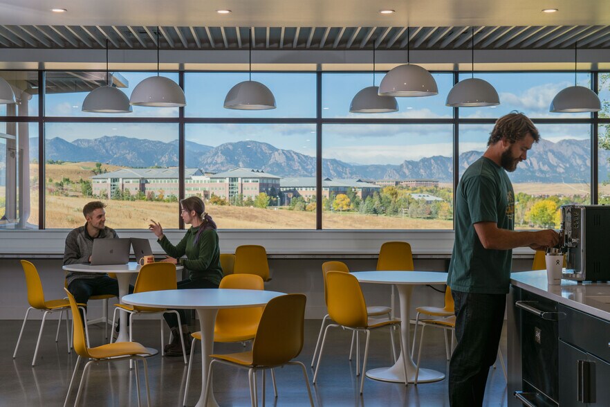 More Photos Of 1 International Ct, Broomfield Office For Sale