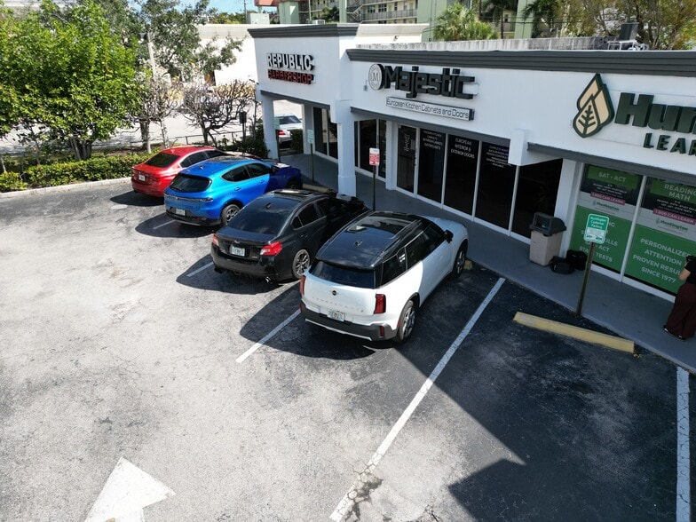 Primary Photo Of 5200 N Federal Hwy, Fort Lauderdale Unknown For Lease