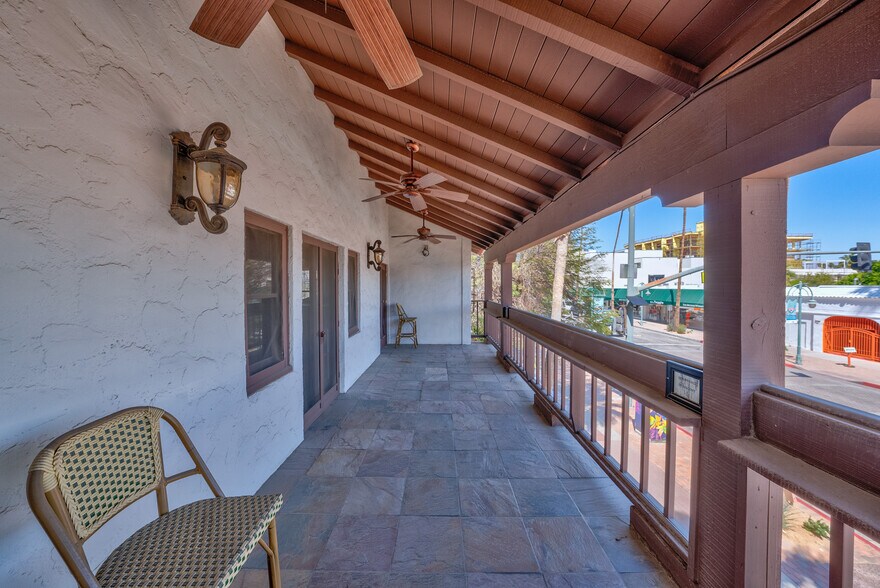 More Photos Of 369 N Palm Canyon Dr, Palm Springs Restaurant For Lease