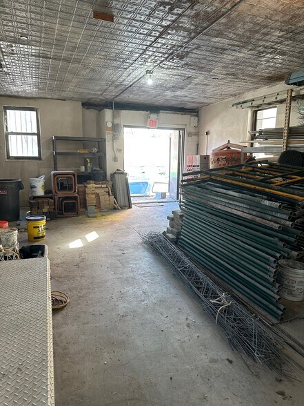 More Photos Of 122 S Main St, Port Chester Warehouse For Lease