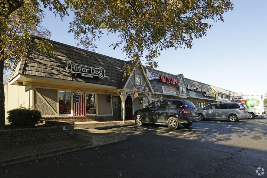 More Photos Of 5201-5205 Kingston Pike, Knoxville Unknown For Lease