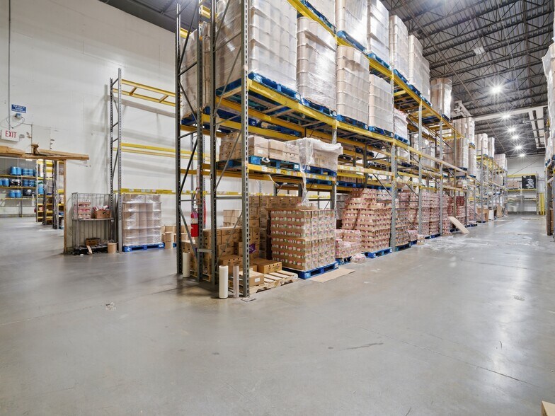 More Photos Of 563 Sandhill Ln, Grand Junction Distribution For Lease