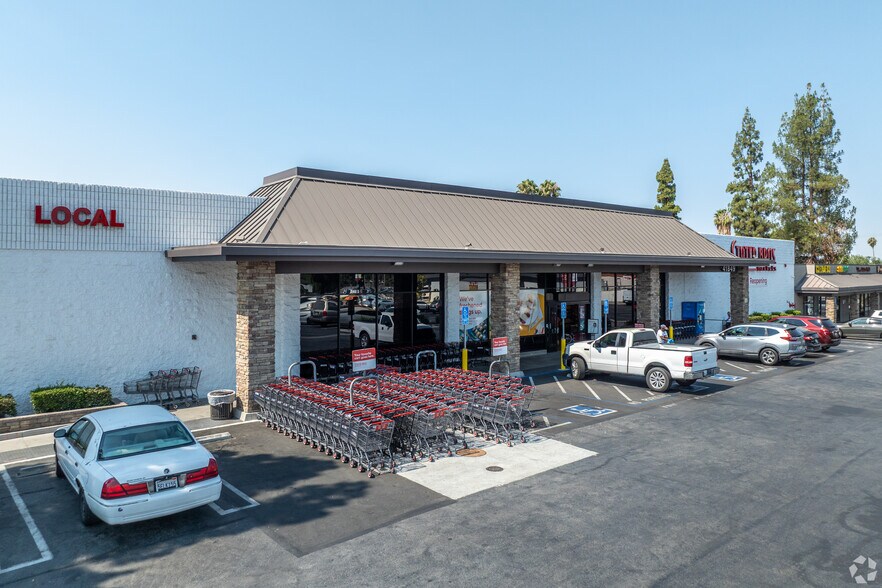 More Photos Of 41815-41871 E Florida Ave, Hemet Unknown For Lease