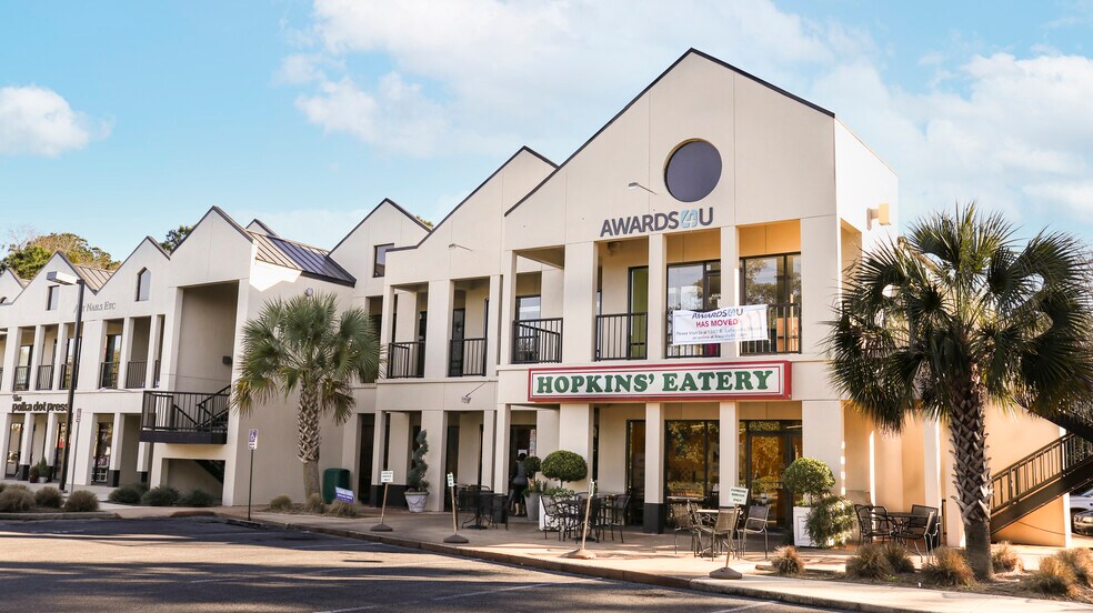 More Photos Of 1411-1451 Market St, Tallahassee Storefront Retail Residential For Lease