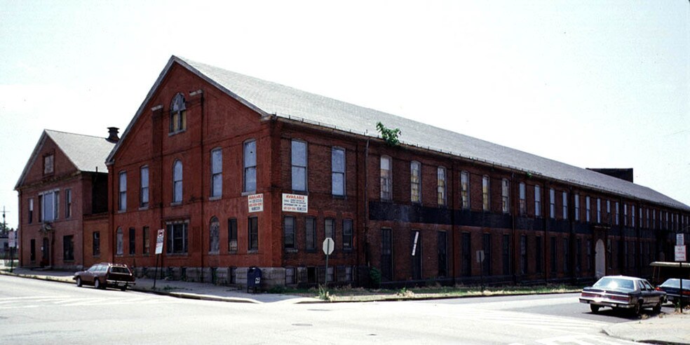 More Photos Of 901 N Milton Ave, Baltimore Office For Lease