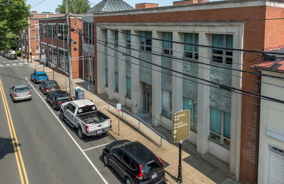 More Photos Of 401 E Market St, Charlottesville Office For Sale