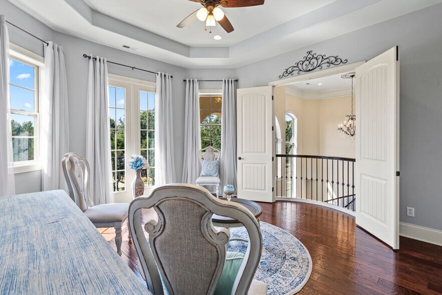 More Photos Of 220 Fincher Rd, Pauline Lodge Meeting Hall For Sale