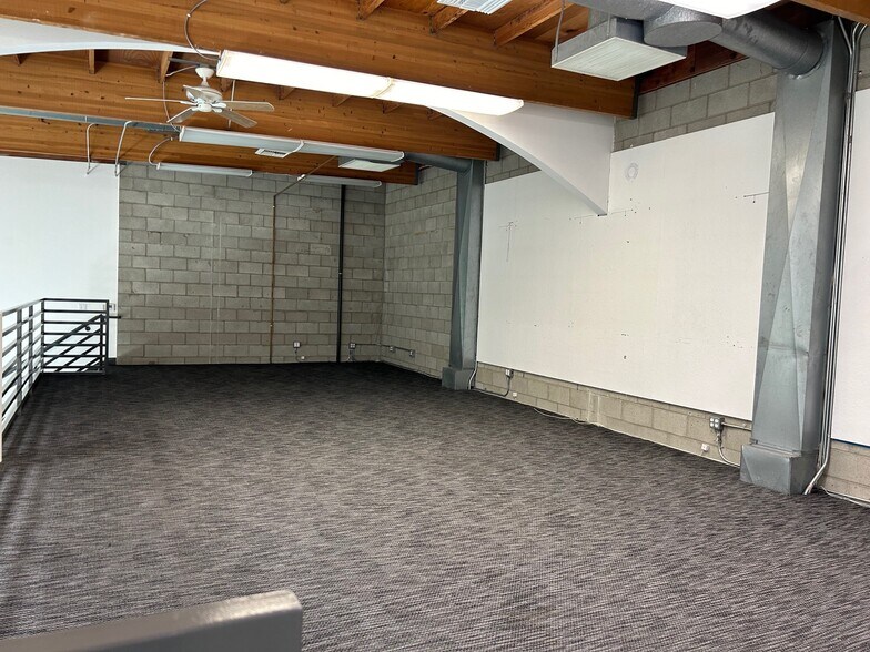 More Photos Of 4052-4058 Del Rey Ave, Marina Del Rey Loft Creative Space For Lease