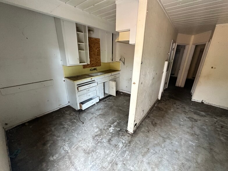 More Photos Of 2611 Alma St, Palo Alto Apartments For Sale