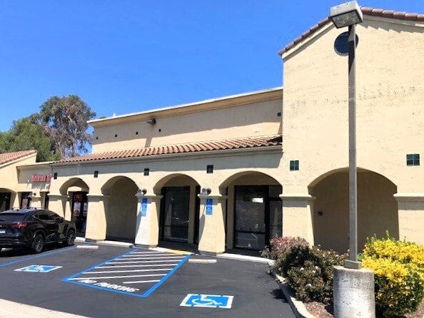 More Photos Of 300-308 Davis St, San Leandro Unknown For Lease