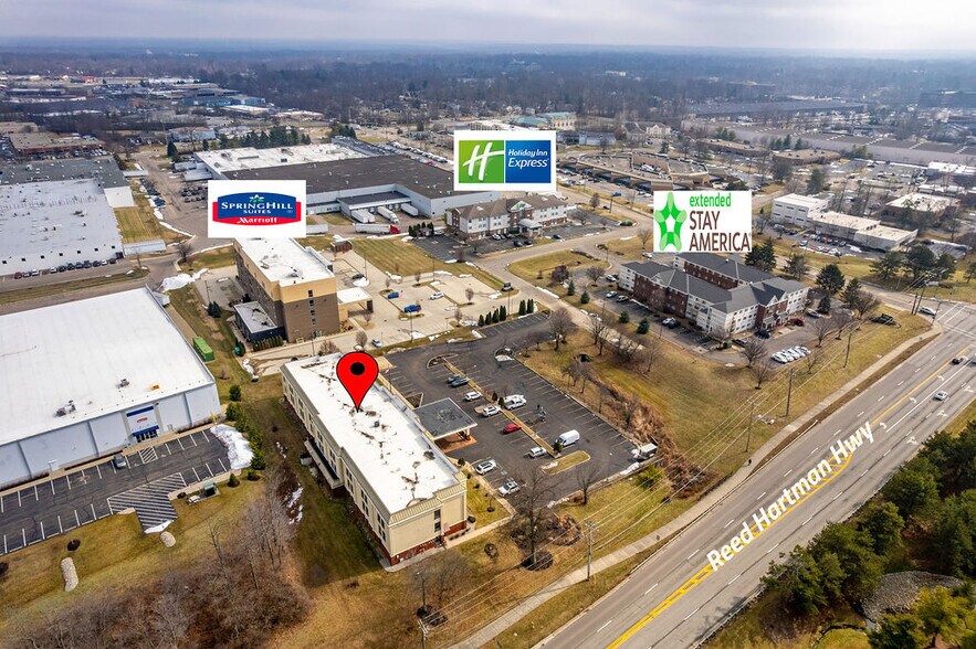 More Photos Of 4640 Creek Rd, Blue Ash Hotel For Sale