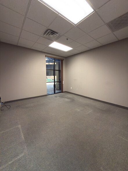More Photos Of 6628 Sky Pointe Dr, Las Vegas Office For Lease