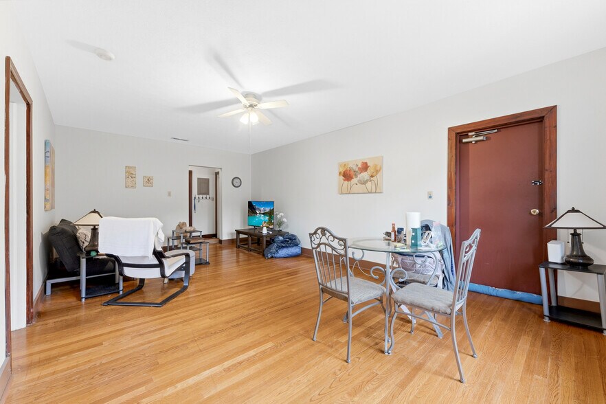 More Photos Of 320 Watts St, Morgantown Apartments For Sale