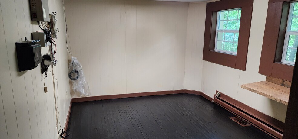 More Photos Of 3385 US Highway 321 S, Blowing Rock Office Residential For Sale