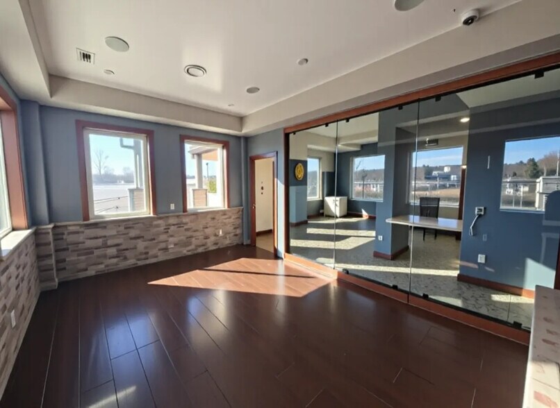 More Photos Of 1208 Eagleridge Blvd, Pueblo Healthcare For Lease