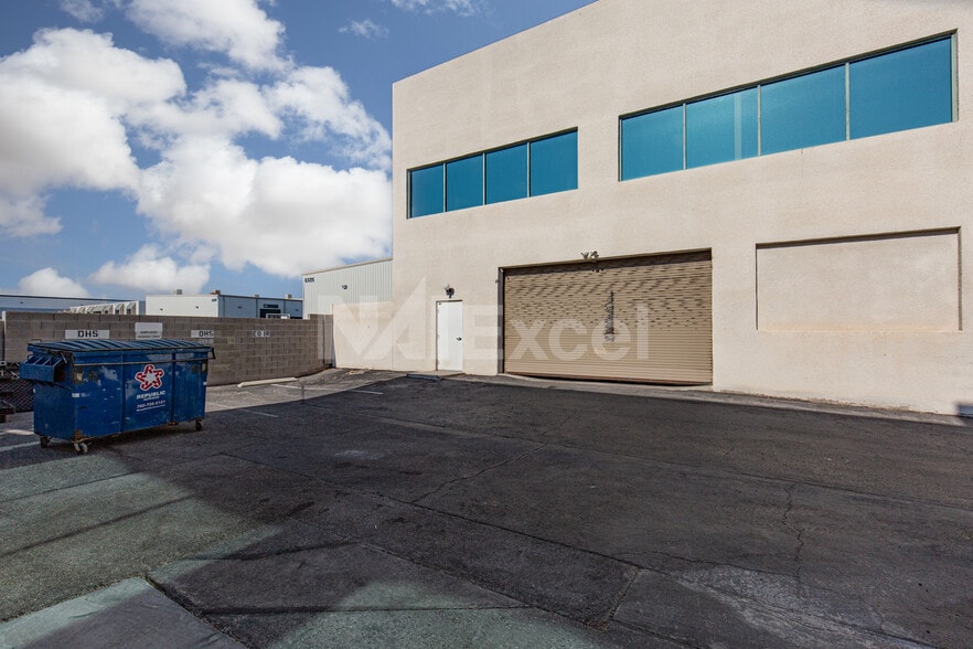 More Photos Of 3365 Pepper Ln, Las Vegas Loft Creative Space For Sale
