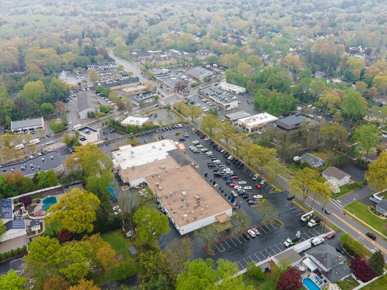 More Photos Of 654B Westwood Ave, River Vale Unknown For Lease