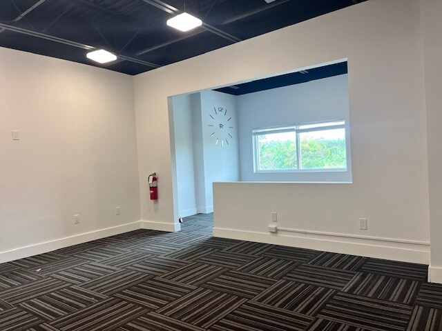 More Photos Of 1510-1556 SW 13th Ct, Pompano Beach Showroom For Sale