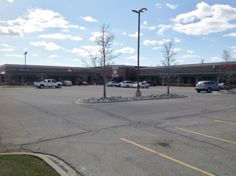 Primary Photo Of 44875-44935 Morley Dr, Clinton Township Storefront For Lease