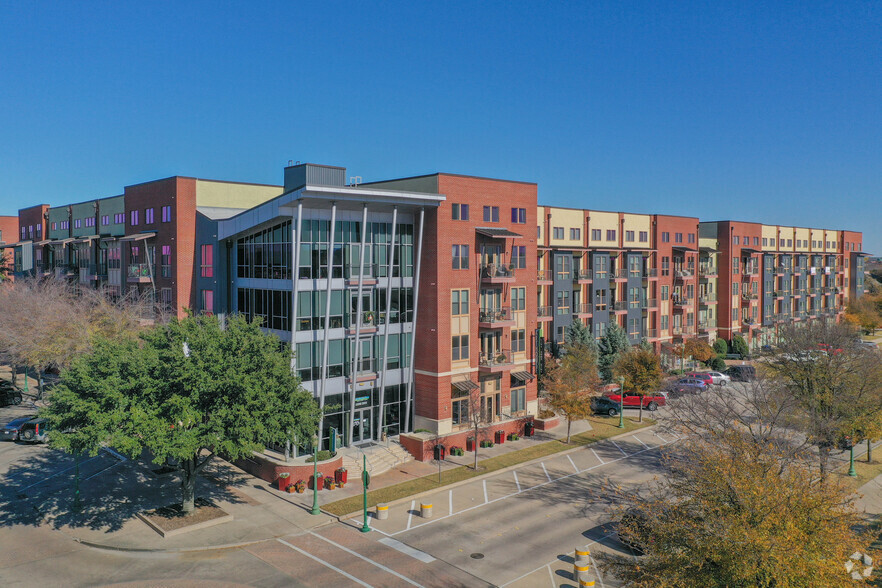 Primary Photo Of 251 Town Center Ln, Keller Apartments For Lease