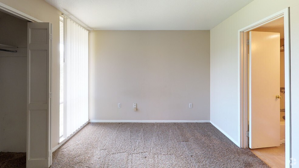 More Photos Of 1701 Skyline Dr, North Little Rock Multifamily For Sale