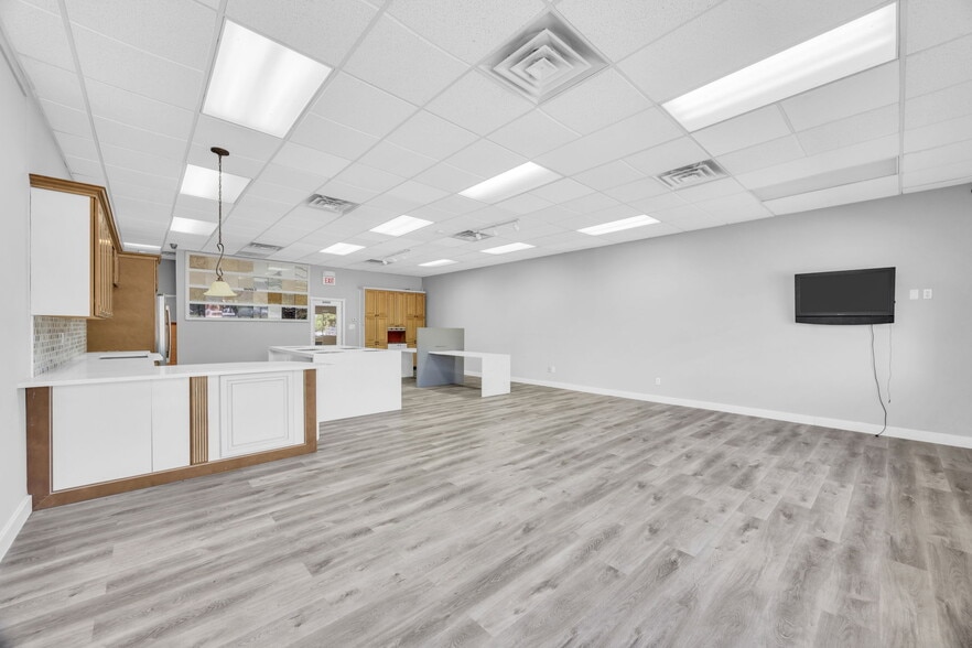 More Photos Of 210 State Route 36, West Long Branch Freestanding For Lease