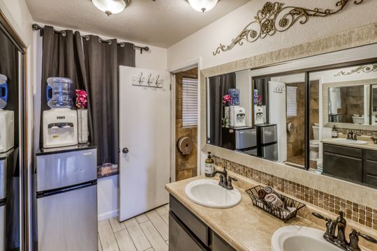 More Photos Of 468 Sunfield Dr, Lake Havasu City Specialty For Sale