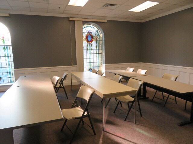 More Photos Of 300 Water St, Saint Charles Office For Sale