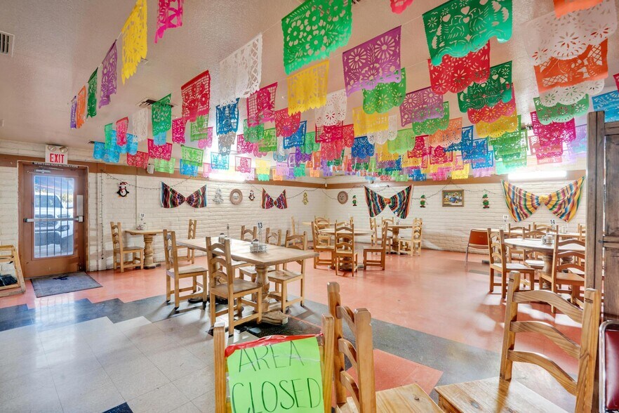 More Photos Of 4525 S Park Ave, Tucson Restaurant For Sale