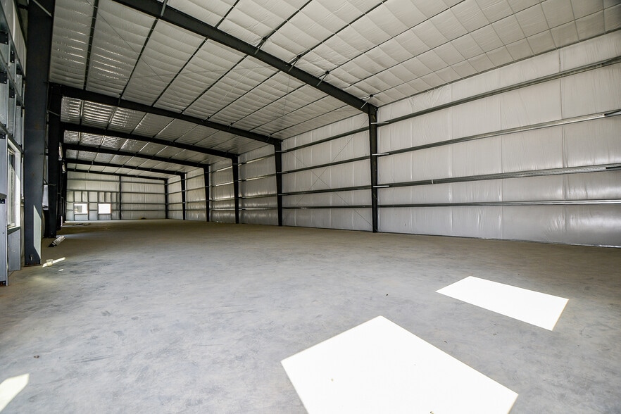 More Photos Of 5713 13th St, Katy Unknown For Lease