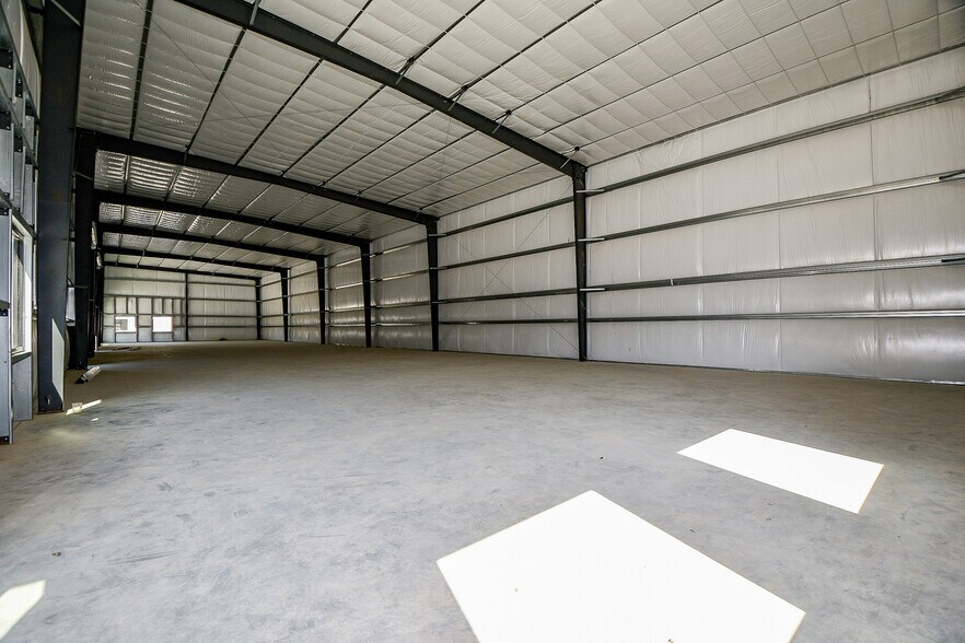 More Photos Of 5713 13th St, Katy Unknown For Lease