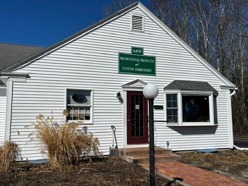 More Photos Of 1236 Portland Rd, Arundel Medical For Sale