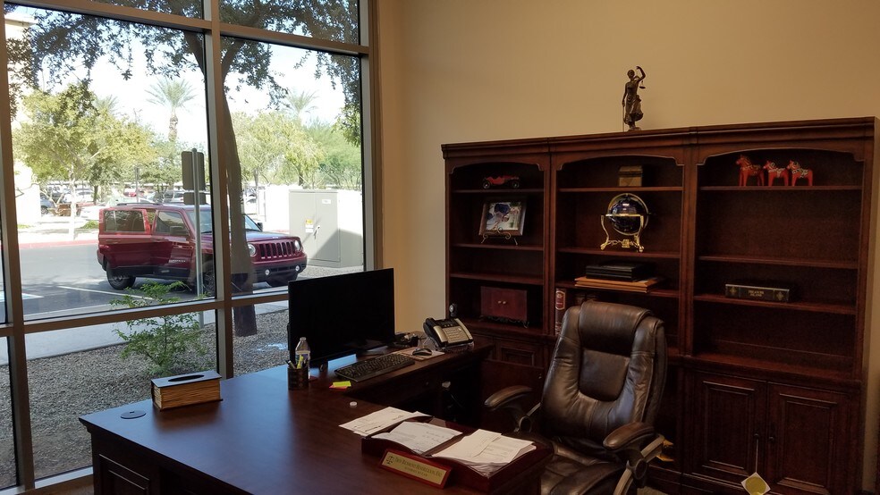 More Photos Of 5700 W Chandler Blvd, Chandler Coworking Space