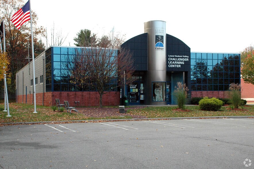Primary Photo Of 225 Route 59, Airmont Freestanding For Lease