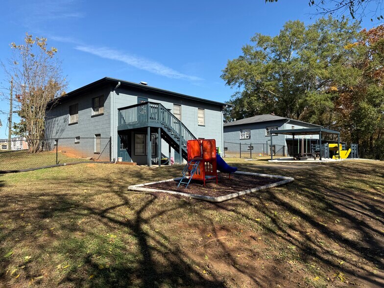 More Photos Of 96 W Felton Rd, Cartersville Office For Sale