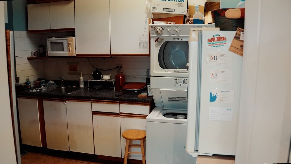 More Photos Of 15223-15245 Russell Ave, White Rock Apartments For Sale