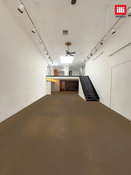 More Photos Of 446 S La Brea Ave, Los Angeles Storefront Retail Office For Lease