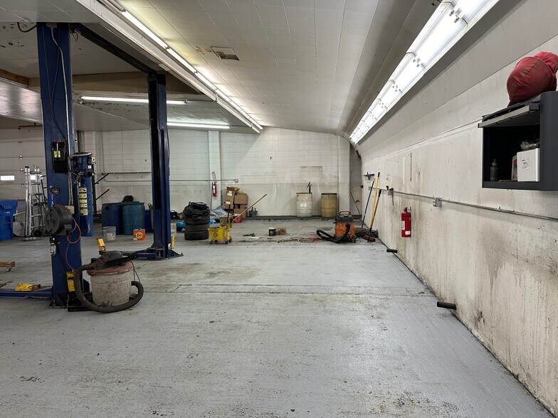 More Photos Of 625 N Main St, Pocatello Warehouse For Sale