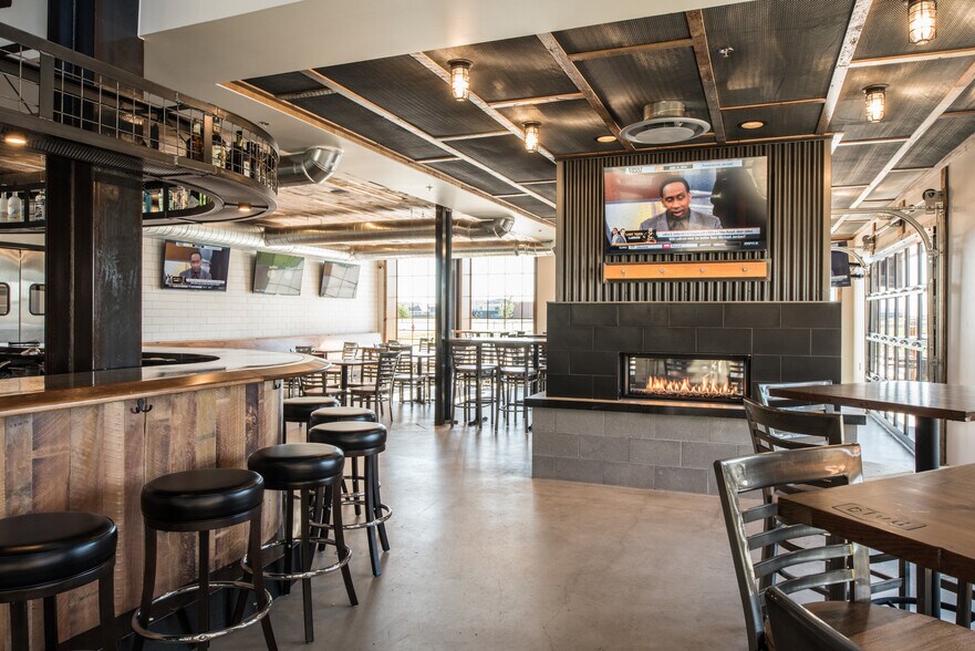 More Photos Of 3147 Bluestem Dr, West Fargo Restaurant For Sale