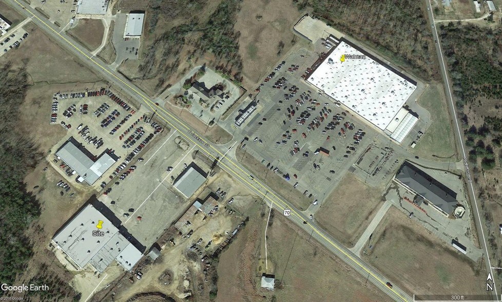 More Photos Of 1800 E Jackson St, Hugo General Retail For Sale