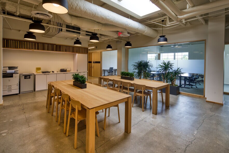 More Photos Of 1201 J St, Sacramento Office For Sale