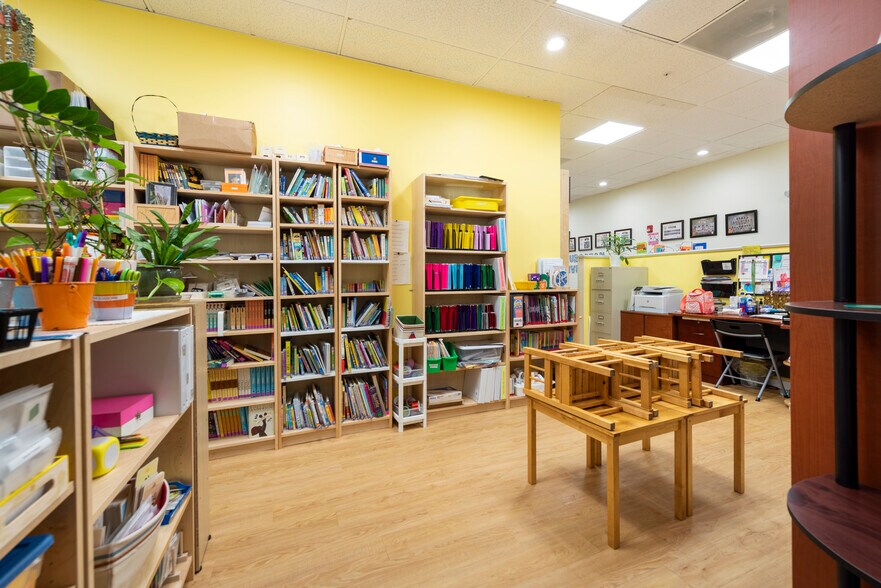 More Photos Of 8201 W Mcnab Rd, Tamarac General Retail For Sale