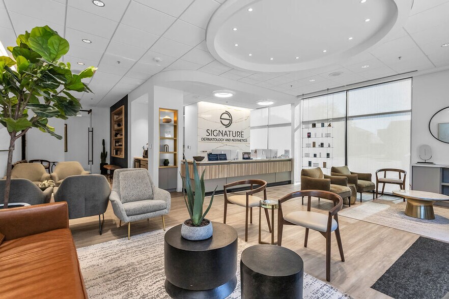 More Photos Of 5060 Tennyson Pky, Plano Medical For Sale